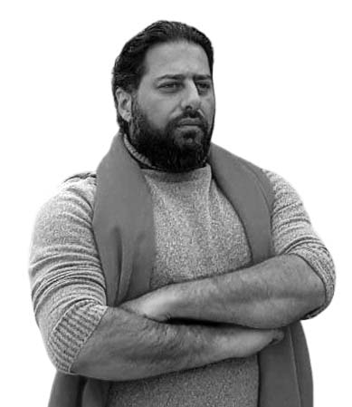 گپ و گفت با محمدحسین ماموریان، درباره ساخت مجسمه «شیرخدا» که در بوستان کوهسنگی جانمایی شده است