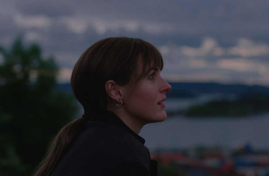 بهترین فیلمهای سال ۲۰۲۱ + نظر منتقدان بهترین فیلمهای سال ۲۰۲۱ + نظر منتقدان