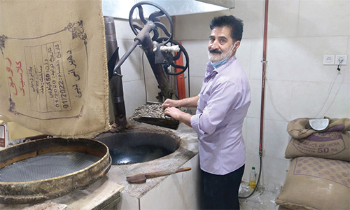 شریک شادی مردم شریک شادی مردم