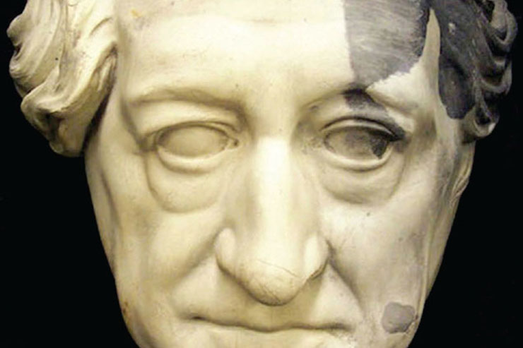 ماسک&zwnj;های مرگ، یادبود&zwnj;های دلهره&zwnj;آور پیش از عکس&zwnj;ها