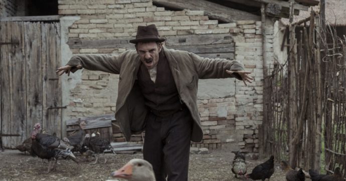 «می‌خواستم پنهان شوم»