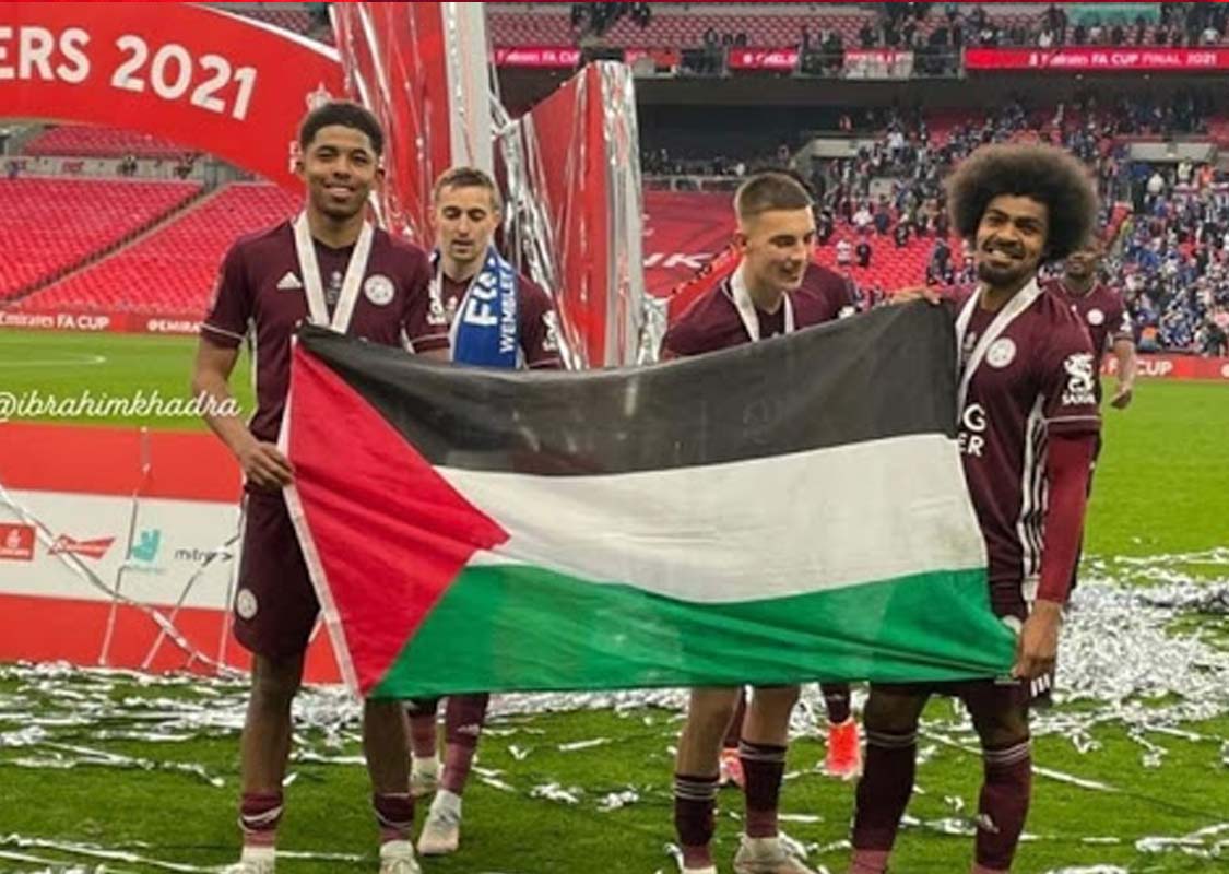 راجر واترز حرکت ۲ بازیکن لسترسیتی در حمایت از فلسطینی&zwnj;ها را ستود + عکس