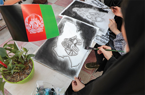 نقاشیهایی از سرزمینهای نور نقاشیهایی از سرزمینهای نور