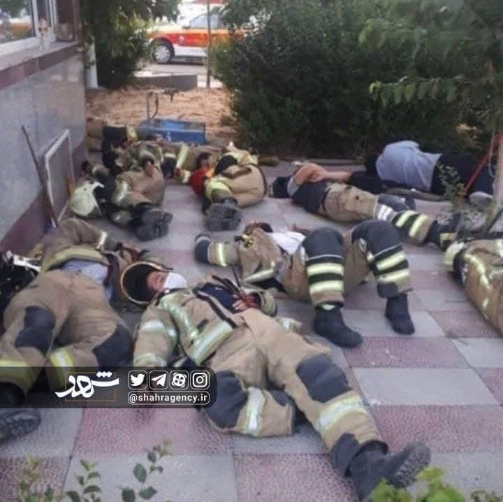 تصویری از آتش‌سوزی پالایشگاه تهران که پربازدید شد + عکس