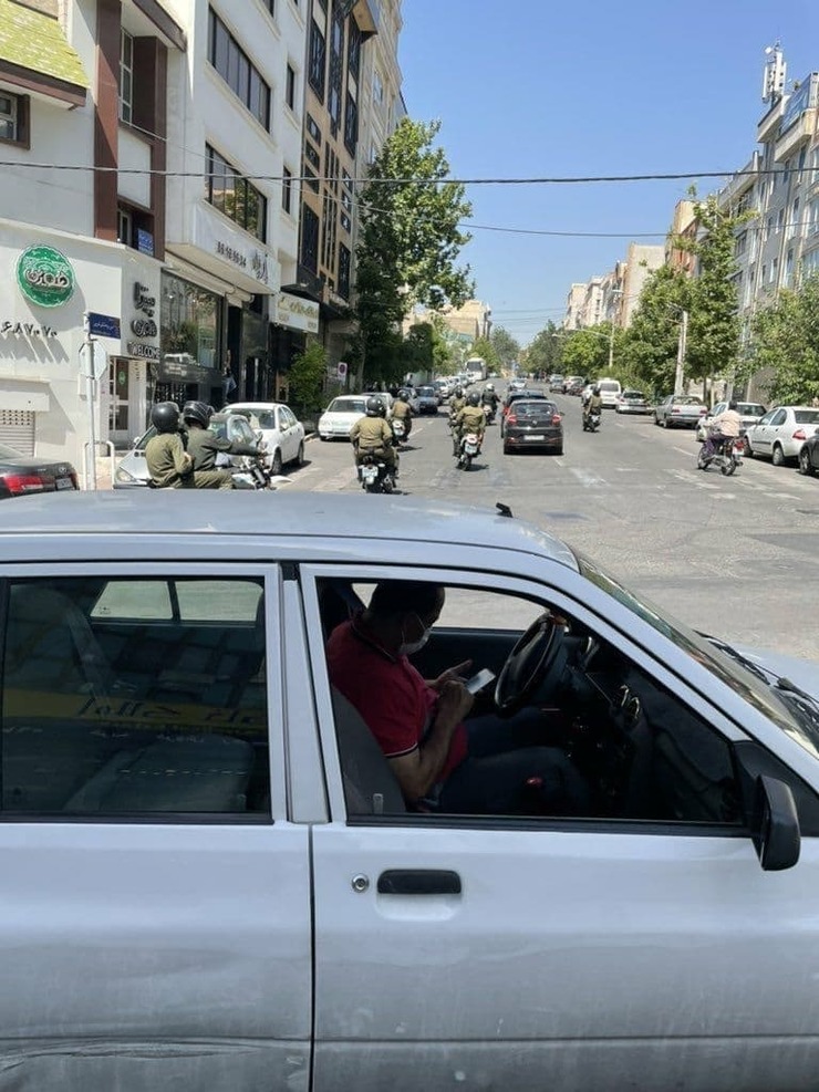 تجمع اعتراضی هواداران استقلال با حضور یگان ویژه متفرق شد+عکس تجمع اعتراضی هواداران استقلال با حضور یگان ویژه متفرق شد+عکس