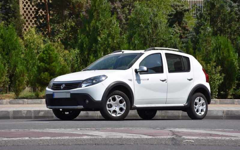 مقایسه مزدا ۳ نیو تیپ ۳ با رنو ساندرو استپ وی مقایسه مزدا ۳ نیو تیپ ۳ با رنو ساندرو استپ وی