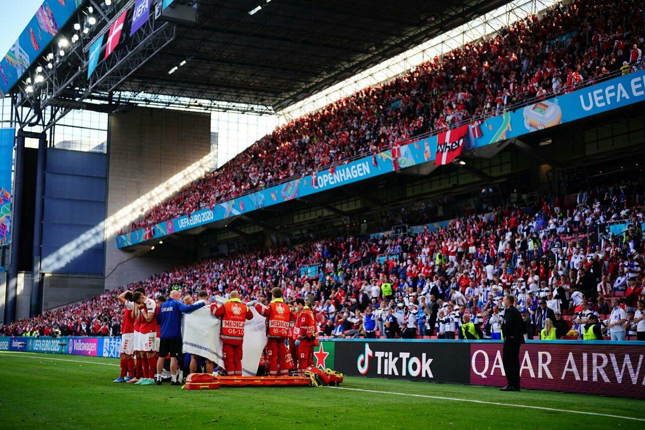 دیدار دانمارک و فنلاند لغو شد+ ویدئو و عکس