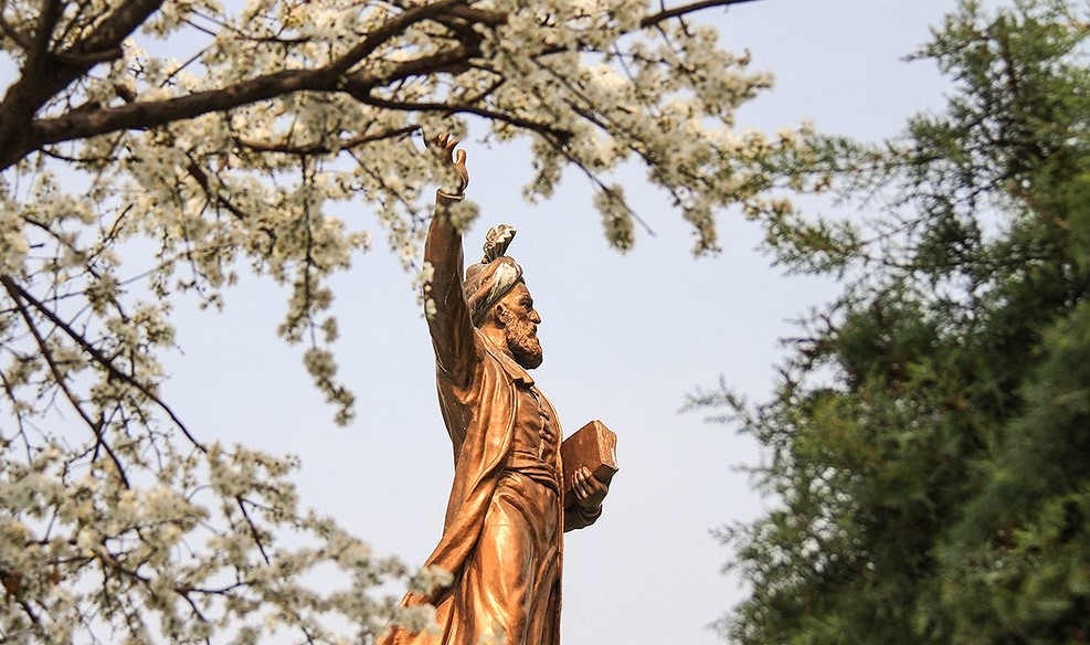 استاد مجسمه&zwnj;ساز صدساله مشهدی