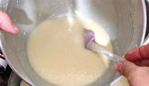 طرز تهیه کیک شیر طرز تهیه کیک شیر