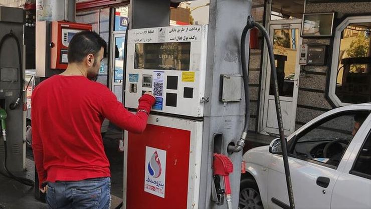 سخنگوی شرکت ملی پخش فراورده‌های نفتی گفت: عمده جایگاه‌های سوخت مجهز به دستگاه‌های دیزل ژنراتور هستند و قطع برق با اطلاع رسانی به موقع، مشکل جدی برای سوخت رسانی ایجاد نخواهد کرد