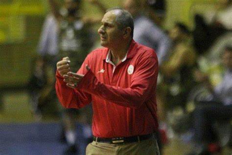 شاهین طبع و هاشمی جای شان را در لیگ با هم عوض میکنند؟ شاهین طبع و هاشمی جای شان را در لیگ با هم عوض میکنند؟