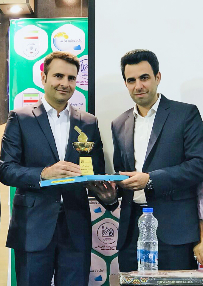 گفتگو با حمید مقدم&zwnj;متین داور بین&zwnj;المللی فوتبال ساحلی ایران | قاضی موفق میدان