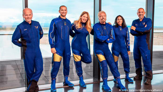 رقابت میان دو میلیاردر بر سر سفر به فضا رقابت میان دو میلیاردر بر سر سفر به فضا