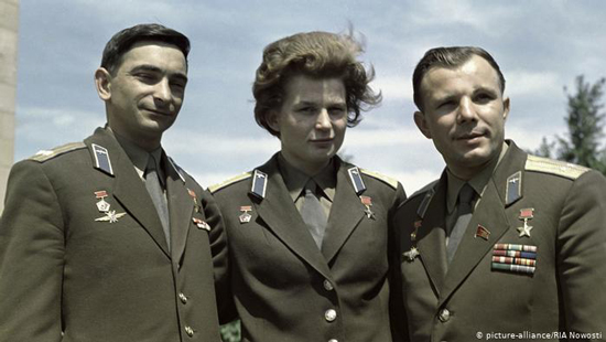 رقابت میان دو میلیاردر بر سر سفر به فضا رقابت میان دو میلیاردر بر سر سفر به فضا