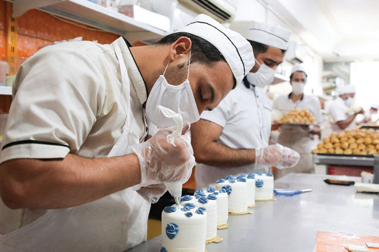رنگی، متنوع و پرخاطره