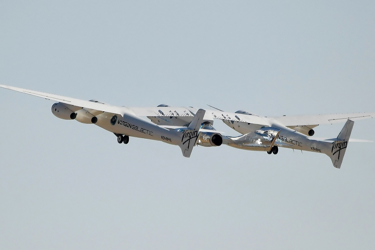 تاثیر سفر ریچارد برانسون به لبه فضا چه تاثیری بر صنعت گردشگری فضایی دارد؟ تاثیر سفر ریچارد برانسون به لبه فضا چه تاثیری بر صنعت گردشگری فضایی دارد؟