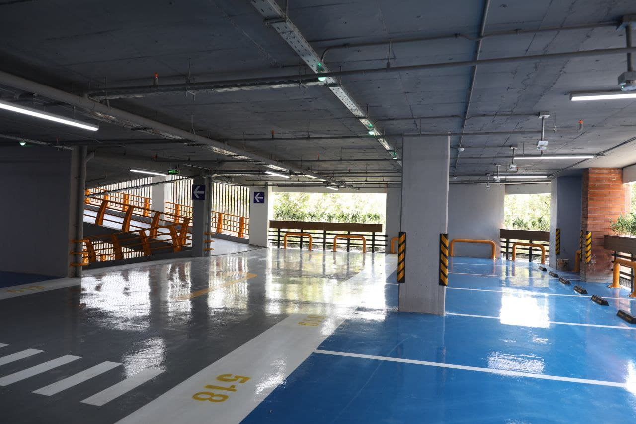 پارکینگ طبقاتی «پرستار» در مشهد افتتاح شد