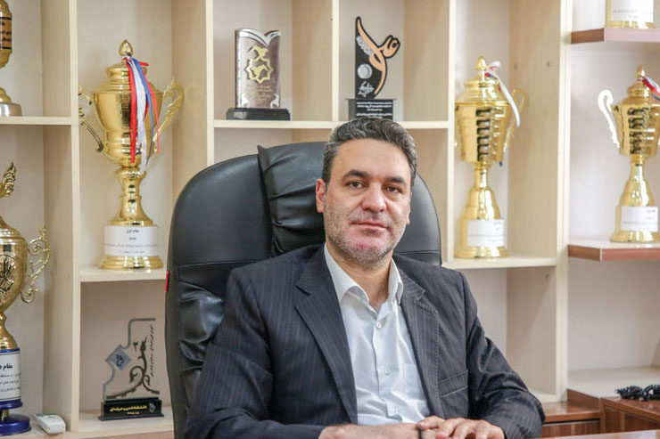 نخبگان طلاساز