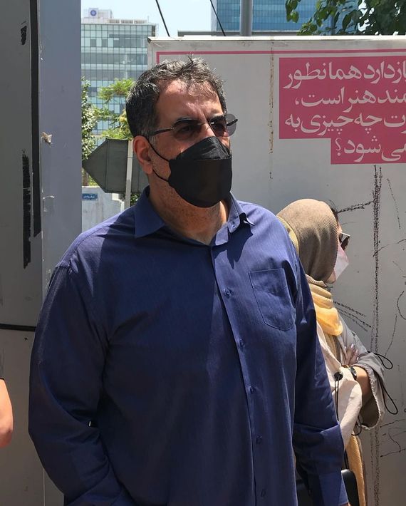 تجمع هنرمندان سینما در حمایت از مردم خوزستان + تصاویر تجمع هنرمندان سینما در حمایت از مردم خوزستان + تصاویر