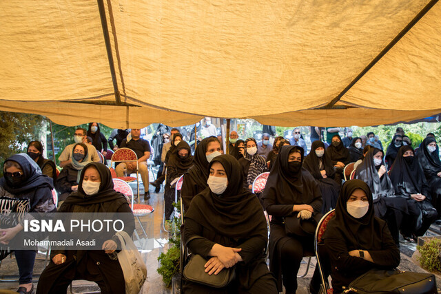 مراسم یادبود خبرنگاران &laquo;ریحانه یاسینی&raquo; و &laquo;مهشاد کریمی&raquo; + عکس
