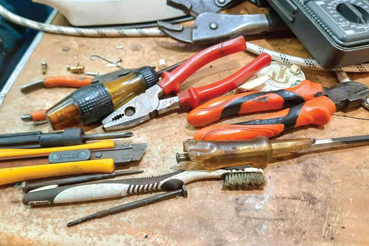 برخی تعمیرکار‌ها دلال هستند