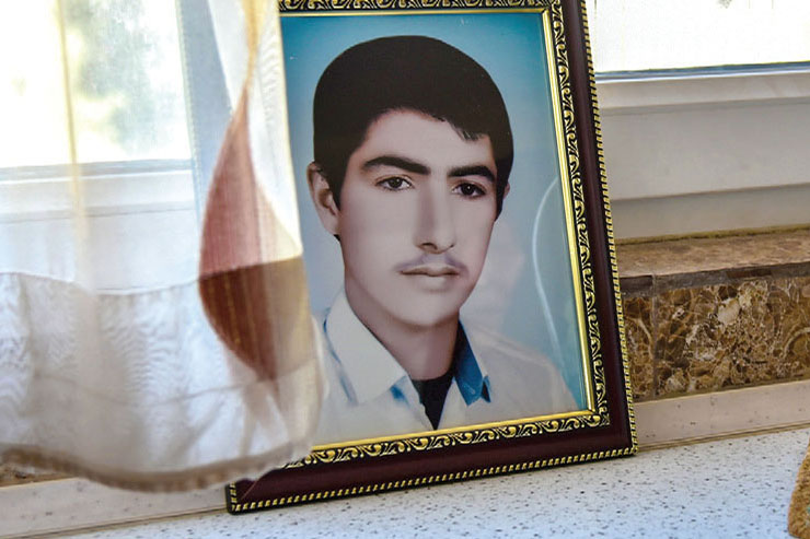 عطر خوش بی&zwnj;بی&zwnj;گلاب