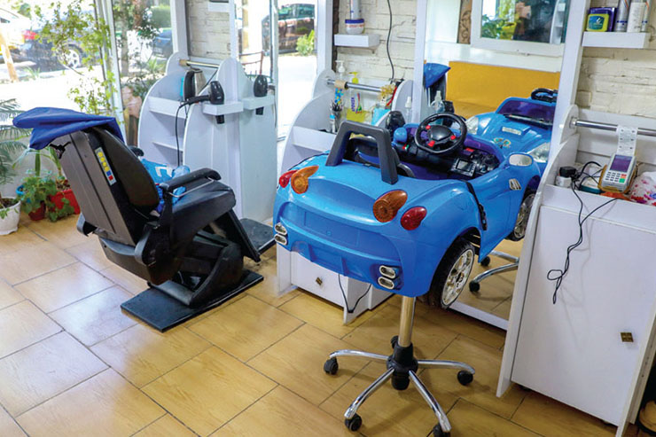 سلمانی، گوش شنوای مشتری