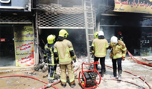 آتشی جان گرفت، خانهای ویران شد آتشی جان گرفت، خانهای ویران شد