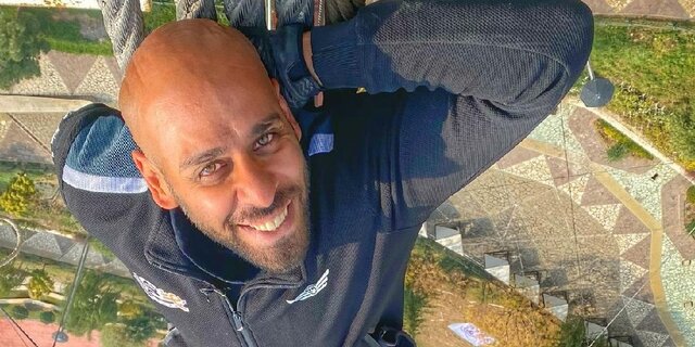 ماجرای آگهی عجیبی که زندگی «ارشا اقدسی» را عوض کرد + عکس ماجرای آگهی عجیبی که زندگی «ارشا اقدسی» را عوض کرد + عکس