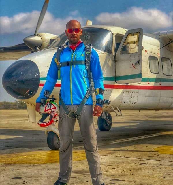 ماجرای آگهی عجیبی که زندگی «ارشا اقدسی» را عوض کرد + عکس ماجرای آگهی عجیبی که زندگی «ارشا اقدسی» را عوض کرد + عکس