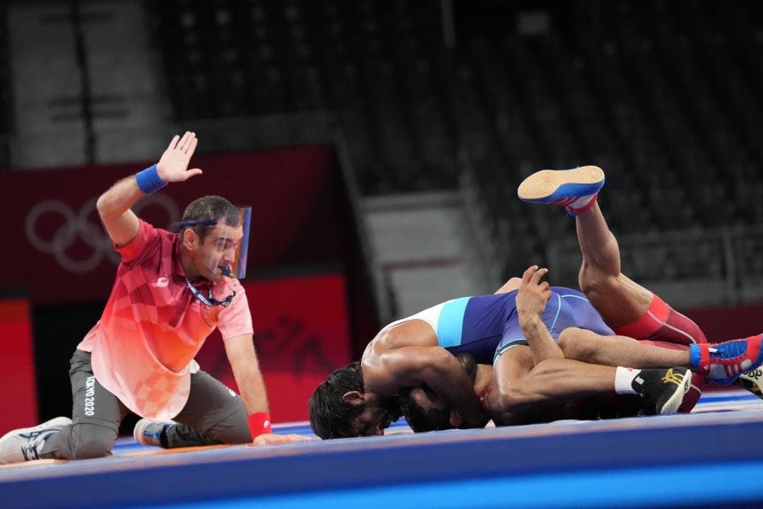 شکست سنگین مرتضی قیاسی در وزن ۶۷ کیلوگرم کشتی آزاد المپیک شکست سنگین مرتضی قیاسی در وزن ۶۷ کیلوگرم کشتی آزاد المپیک