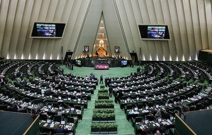 نماینده مجلس: لایحه رتبه بندی معلمان دارای اشکالات اساسی است