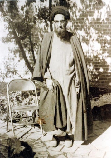 مروری بر زندگی شخصی و علمی آیت&zwnj;ا... سید جواد خامنه&zwnj;ای | پارسایی از نژاد پاکان