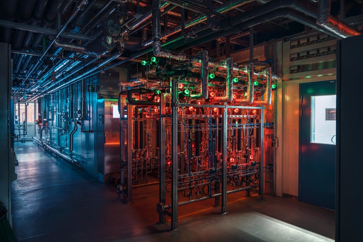 گردشی در خط تولید واکسن کرونا فایزر-بیونتک: فرآیندی ۵۰ هزار مرحلهای گردشی در خط تولید واکسن کرونا فایزر-بیونتک: فرآیندی ۵۰ هزار مرحلهای