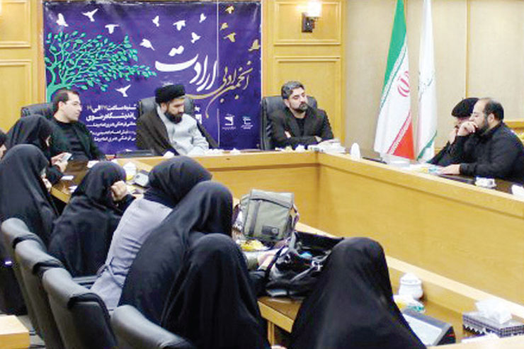 گفتگو با سیدحسین سیدی شاعر آیینی و سرحلقه «انجمن ادبی ارادت» گفتگو با سیدحسین سیدی شاعر آیینی و سرحلقه «انجمن ادبی ارادت»