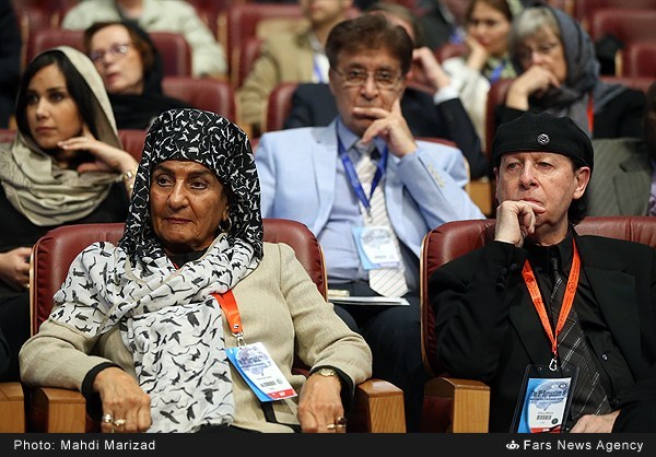 نظر خواننده گروه اسکورپیونز درباره همایون شجریان، انوشیروان روحانی و پروفسور سمیعی نظر خواننده گروه اسکورپیونز درباره همایون شجریان، انوشیروان روحانی و پروفسور سمیعی