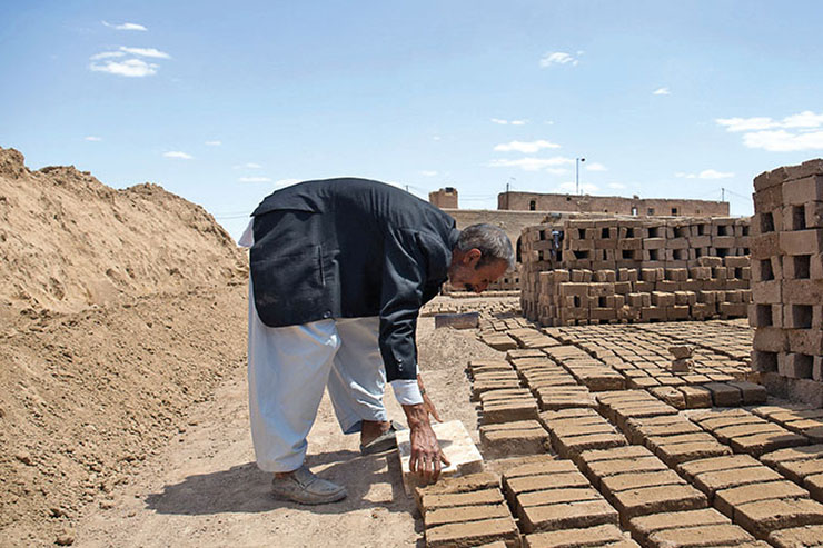 سیمِ مابین زخم‌ها