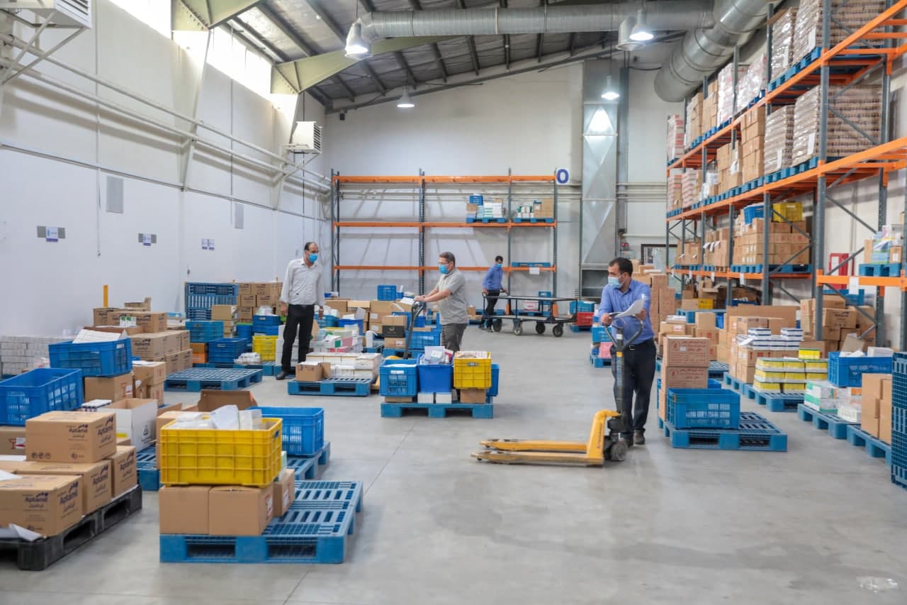 روایتی از چند شرکت پخش دارو که در این روزهای کرونایی فشار کارشان چند برابر شده است روایتی از چند شرکت پخش دارو که در این روزهای کرونایی فشار کارشان چند برابر شده است