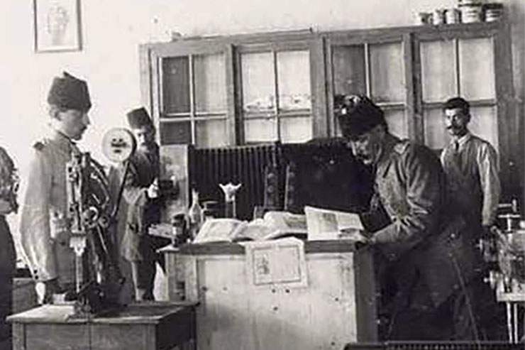 افندی ها و صنعت چاپ افندی ها و صنعت چاپ