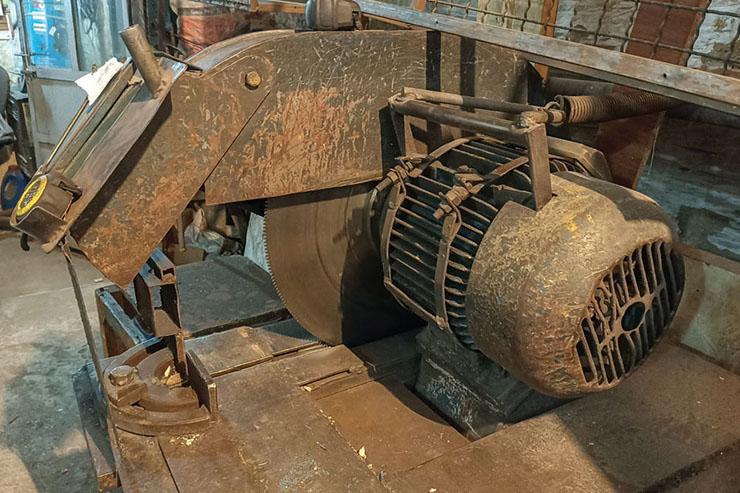 فصل خزان آهنگری فصل خزان آهنگری