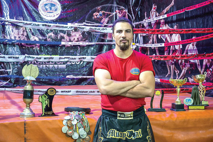 هم رفیق، هم مربی هم رفیق، هم مربی