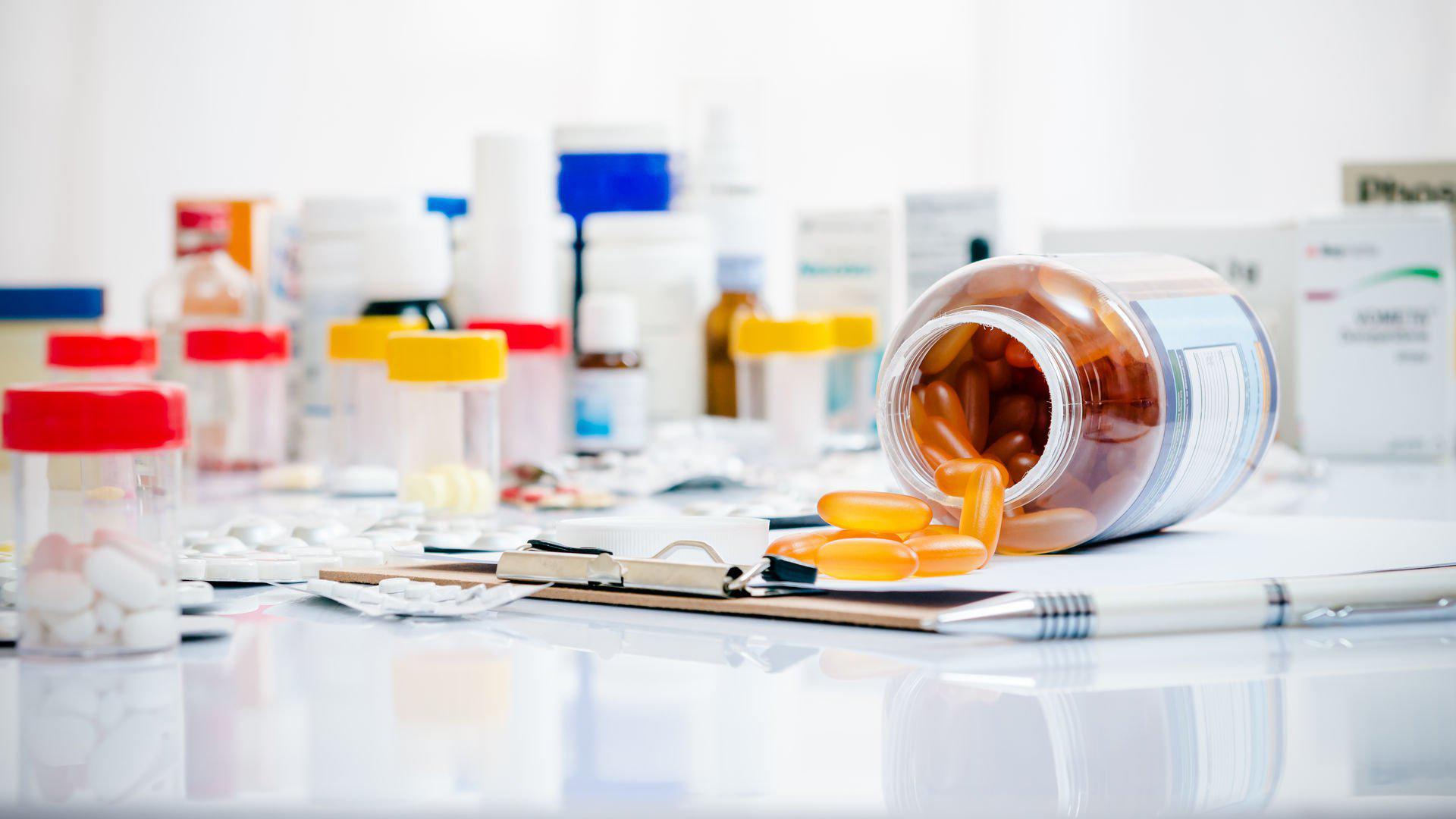 «مصرف دارو» قبل و بعد از «واکسن کرونا» + نکات مهم «مصرف دارو» قبل و بعد از «واکسن کرونا» + نکات مهم