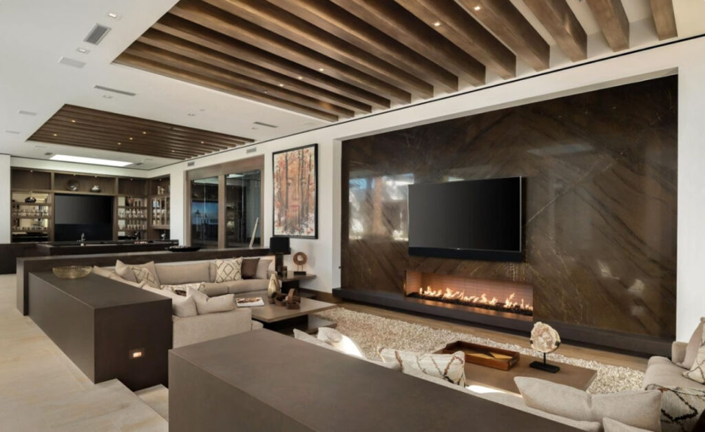 عمارت ۱۰ میلیون دلاری مدیرعامل اپل را ببینید عمارت ۱۰ میلیون دلاری مدیرعامل اپل را ببینید