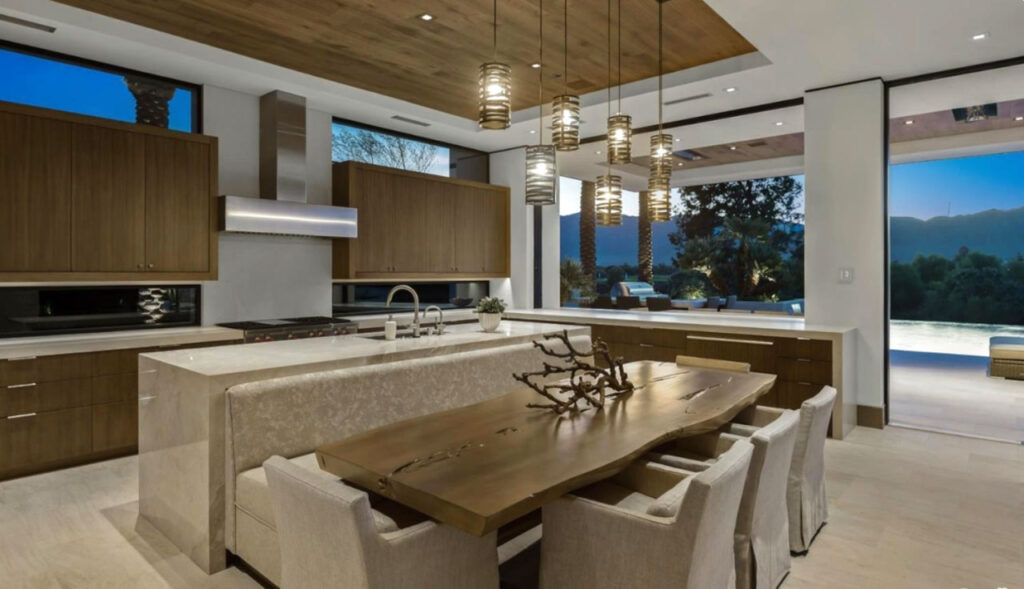 عمارت ۱۰ میلیون دلاری مدیرعامل اپل را ببینید عمارت ۱۰ میلیون دلاری مدیرعامل اپل را ببینید