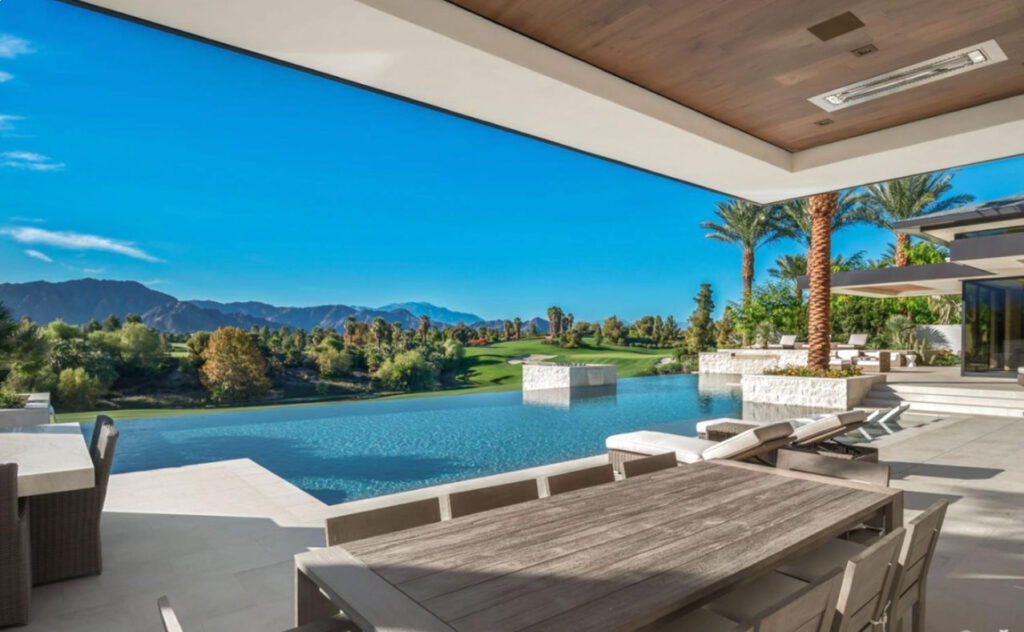 عمارت ۱۰ میلیون دلاری مدیرعامل اپل را ببینید عمارت ۱۰ میلیون دلاری مدیرعامل اپل را ببینید