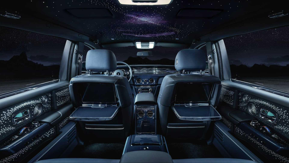 با صندلی های منحصر به فرد خودروهای لوکس آشنا شوید با صندلی های منحصر به فرد خودروهای لوکس آشنا شوید