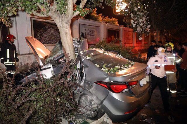 تصادف مرگبار در بولوار ملک آباد مشهد (۱۸ مهرماه ۱۴۰۰) تصادف مرگبار در بولوار ملک آباد مشهد (۱۸ مهرماه ۱۴۰۰)