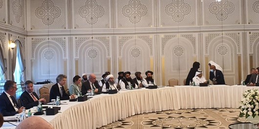 نمایندگان آمریکا و اتحادیه اروپا در قطر: به صورت مشروط به افغانستان کمک میکنیم نمایندگان آمریکا و اتحادیه اروپا در قطر: به صورت مشروط به افغانستان کمک میکنیم