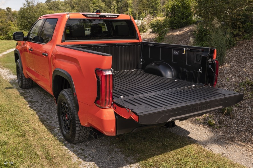 مقایسه تویوتا توندرا با فورد F-150 مقایسه تویوتا توندرا با فورد F-150