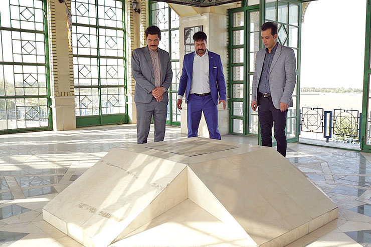 گفتگو با کارگردان مستند «سواران سرنوشت» که درباره اهمیت وقف مدرسه است گفتگو با کارگردان مستند «سواران سرنوشت» که درباره اهمیت وقف مدرسه است